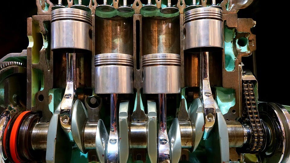 Engine cross-section